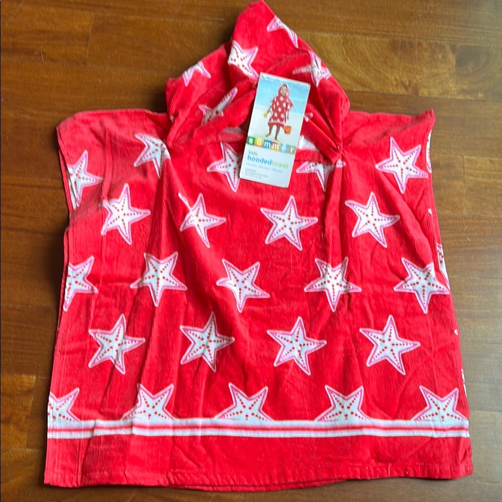 Kids Red Star Hoodie Towel